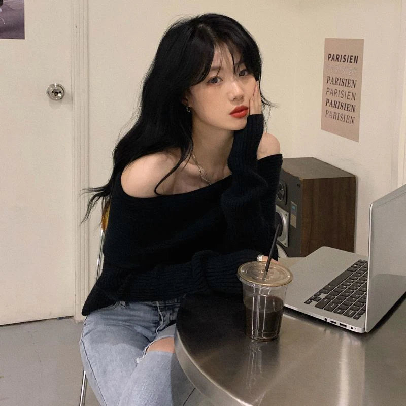 Tina off shoulder trui